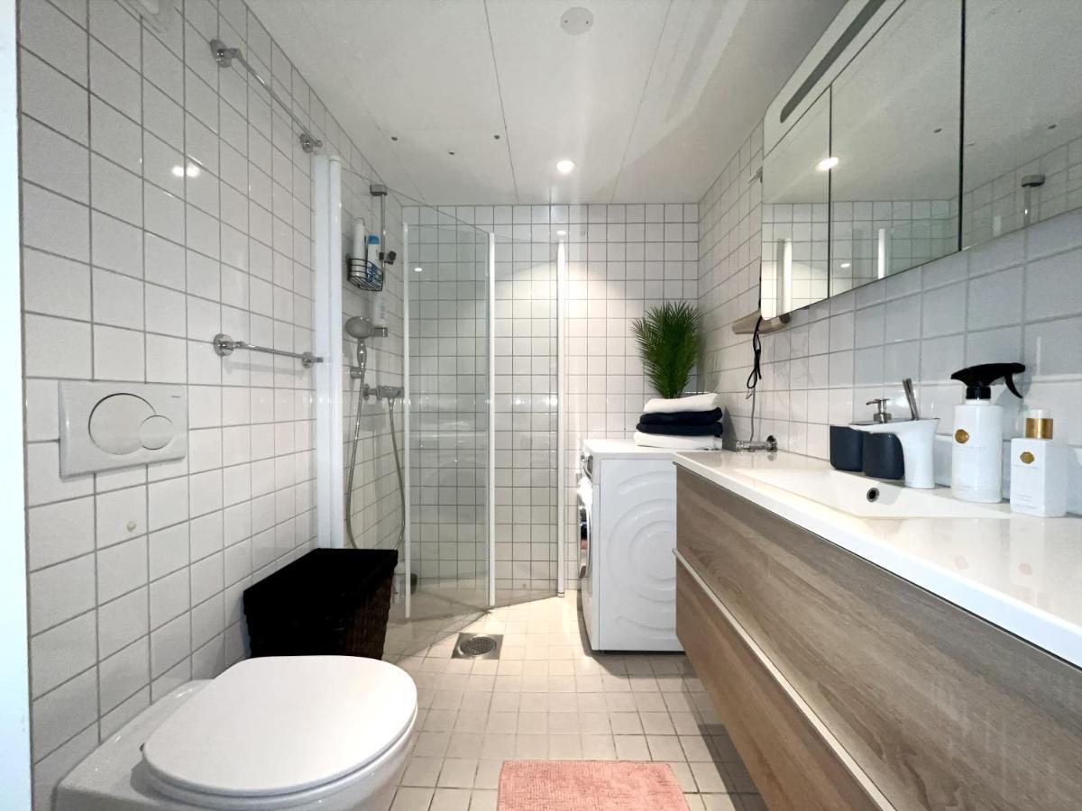 City Center Flat W Roof Top Terrace & Free Parking Oslo Ngoại thất bức ảnh